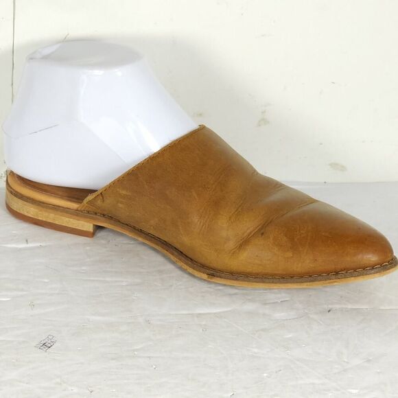 Frye women's Fenn US 7M Brown Leather Slip On Flat Mules Shoes - Picture 6 of 16